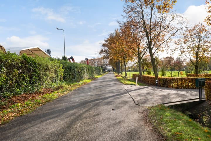 Photo 40 of Matenweg 7