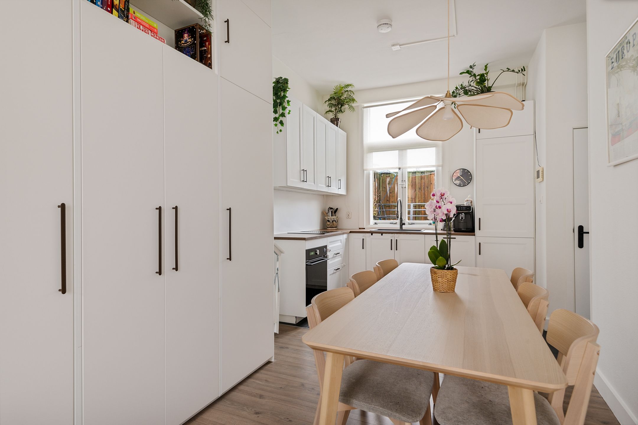 Photo 12 of Kerkstraat 10-B