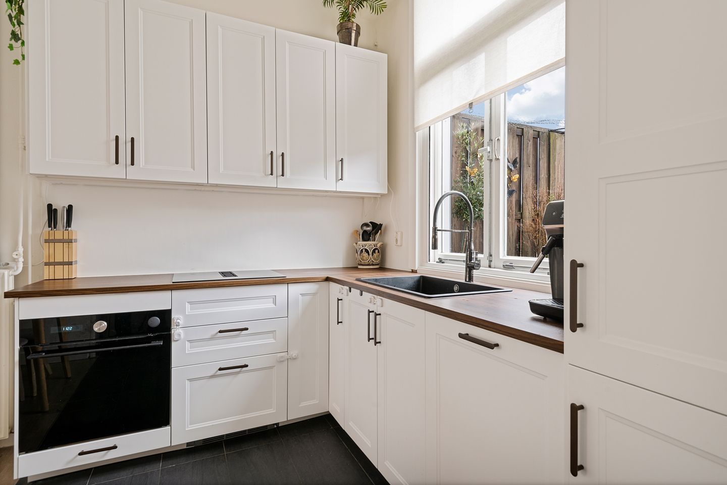 Photo 14 of Kerkstraat 10-B