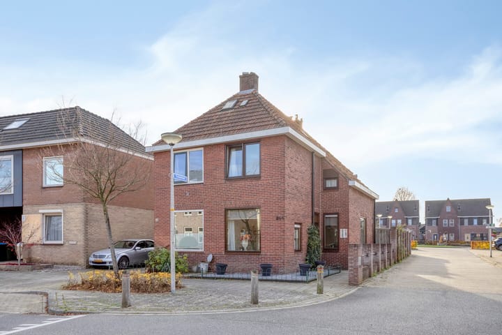 Roomweg 244