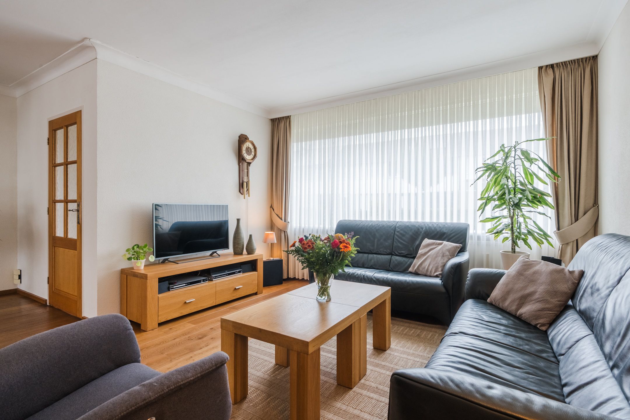 Foto 9 van Bugelstraat 2