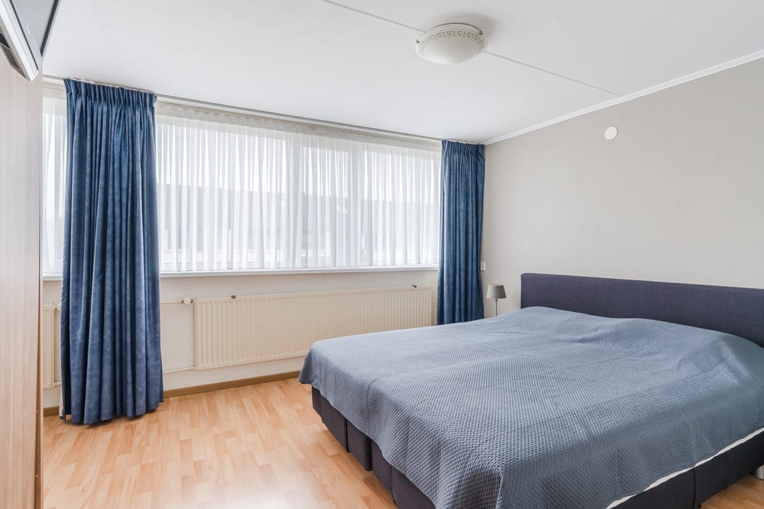 Foto 17 van Bugelstraat 2