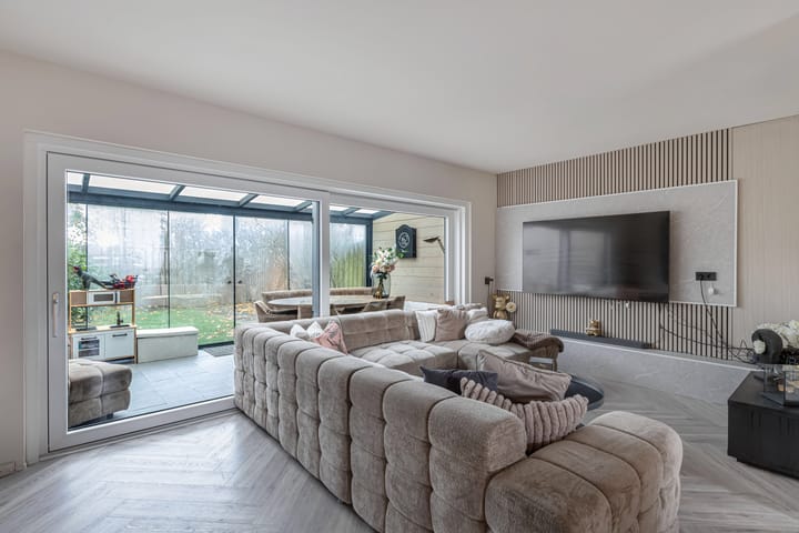 Photo 7 of Karveel 34 22