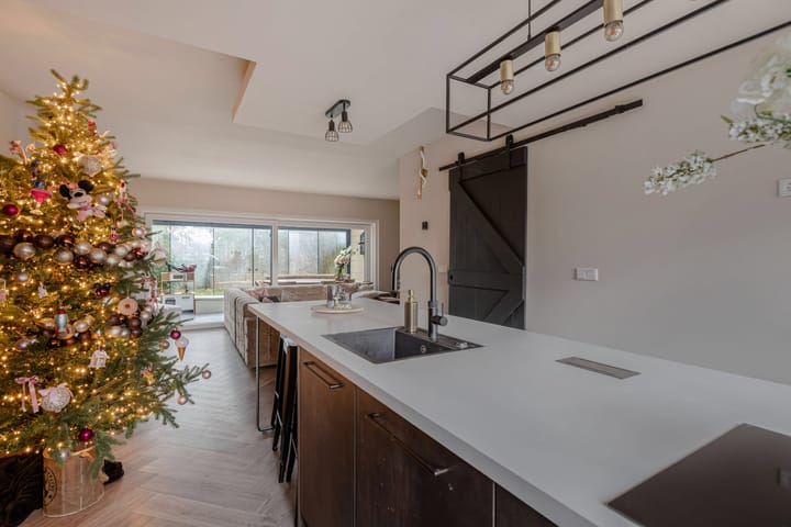 Photo 13 of Karveel 34 22