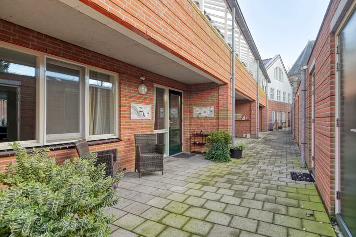 Photo 15 of Kerkgaarde 17