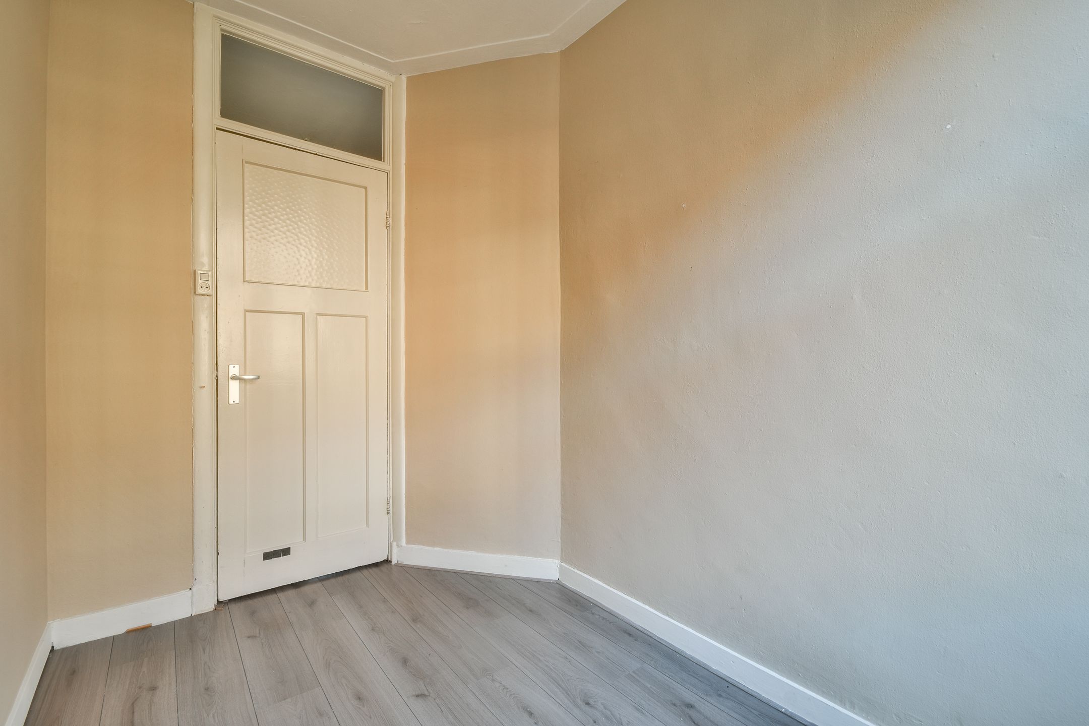 Foto 12 van Warmondstraat 199-1