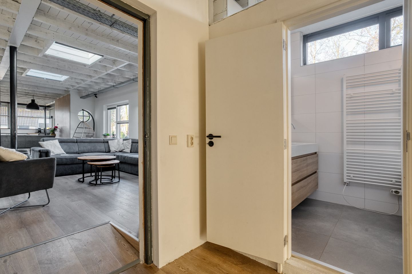 Foto 29 van Van Haeringenstraat 89