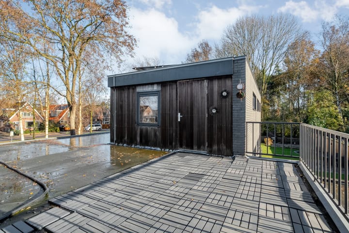 Foto 59 van Van Haeringenstraat 89