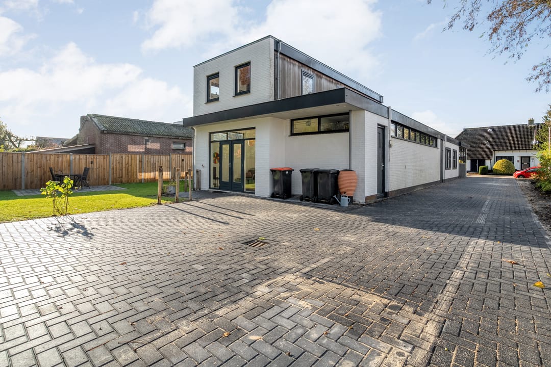 Foto 62 van Van Haeringenstraat 89