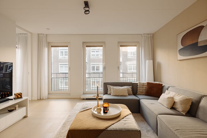 Photo 2 of Eerste Jan Steenstraat 54-C