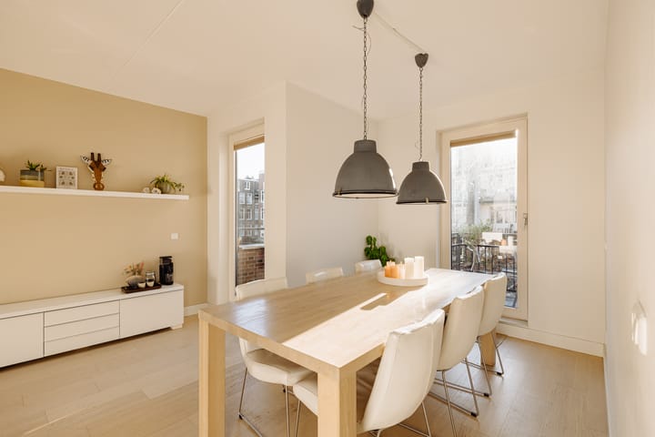 Photo 8 of Eerste Jan Steenstraat 54-C