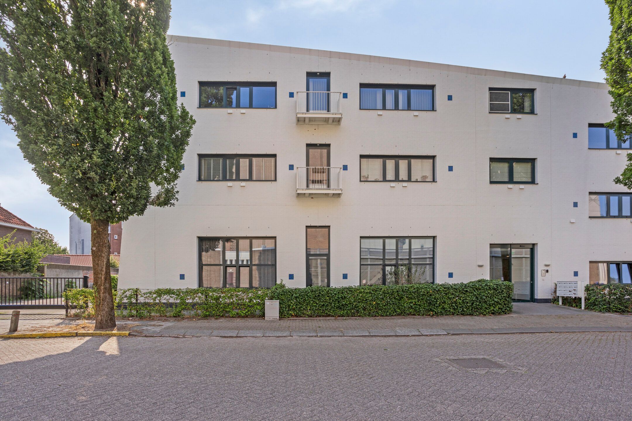 Foto 21 van Le Sage ten Broeklaan 9-19