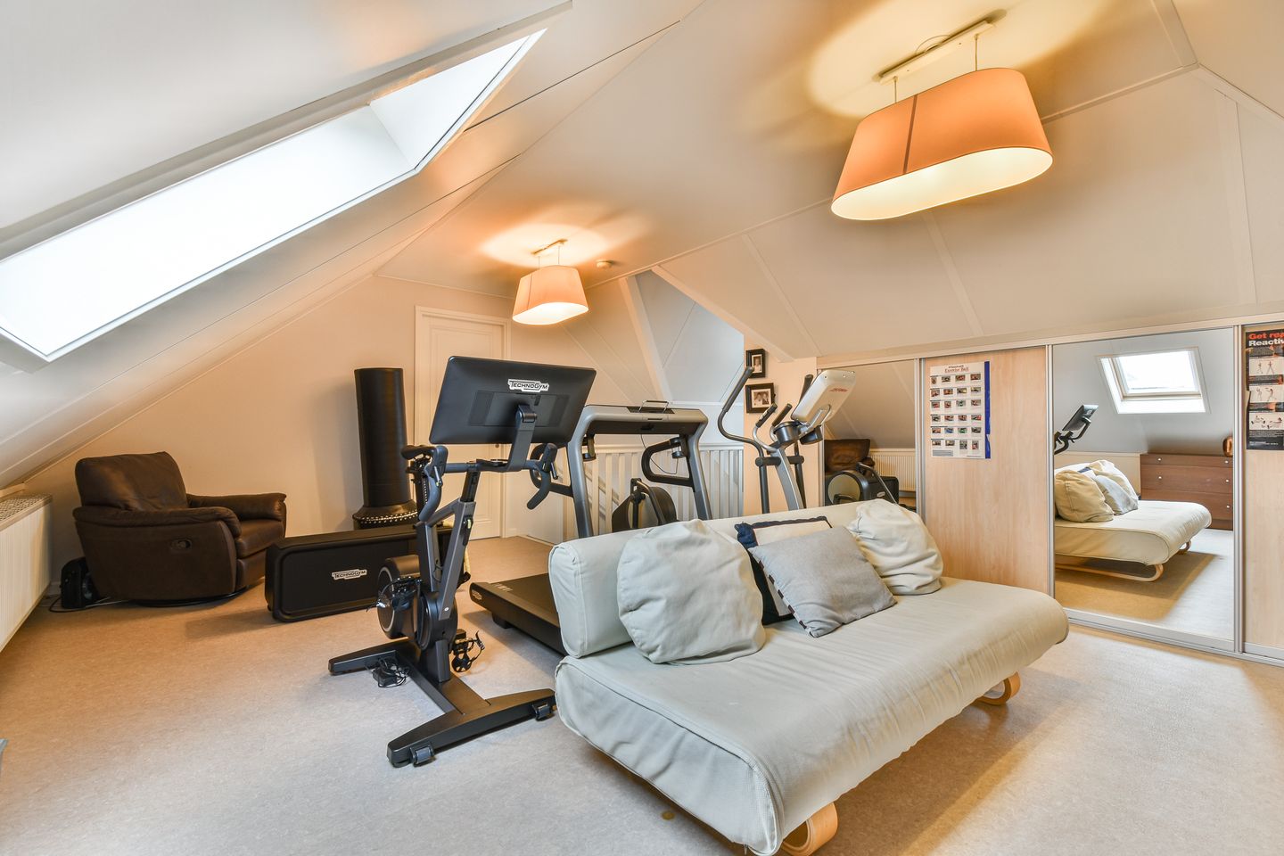 Photo 25 of Koekkoekhof 4