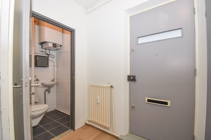 Photo 9 of Sinnigvelderstraat 597