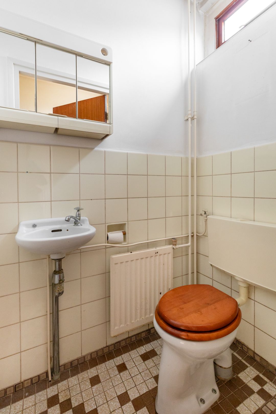 Photo 8 of Schoolweg 13-A