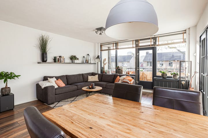 Foto 15 van Spreeuwenstraat 241