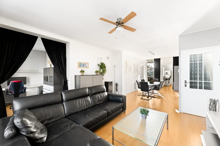 Photo 2 of Kanaalstraat 33-A