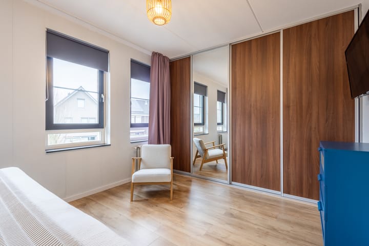 Foto 16 van De Genestetstraat 29