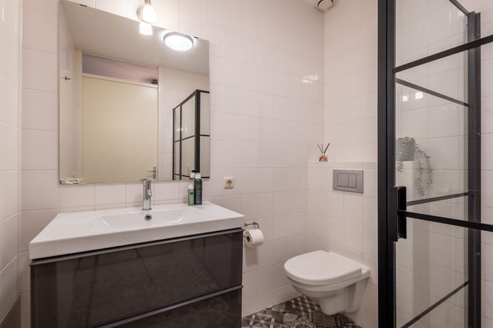 Foto 21 van De Genestetstraat 29