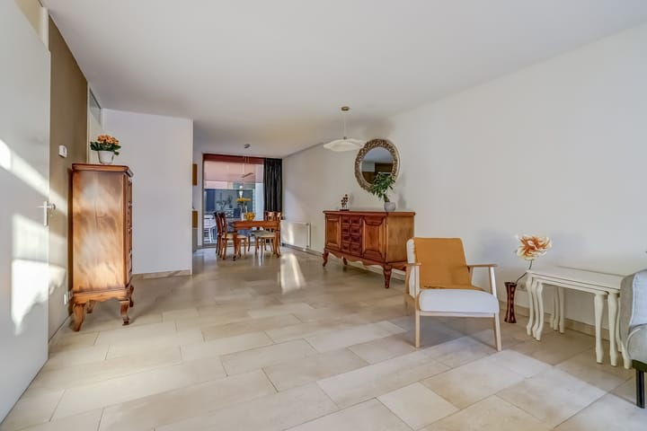 Photo 12 of Molièrelaan 98