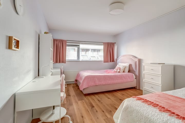 Photo 27 of Molièrelaan 98