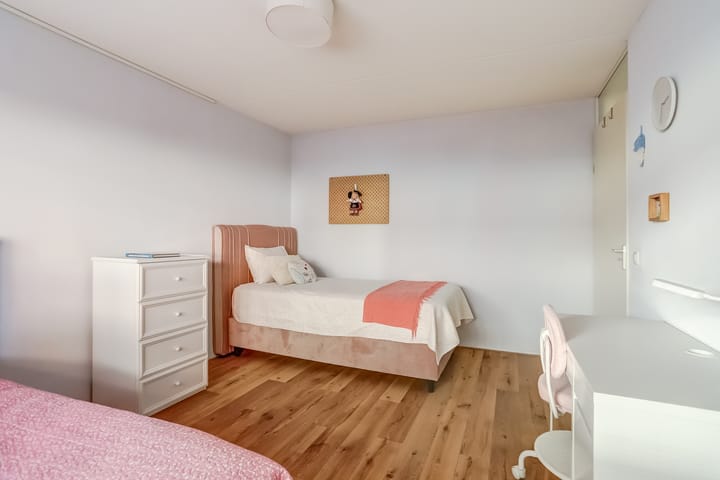 Photo 28 of Molièrelaan 98