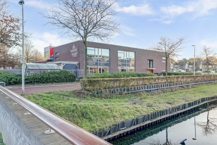 Photo 50 of Molièrelaan 98