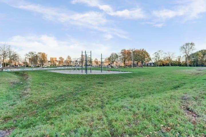 Photo 53 of Molièrelaan 98