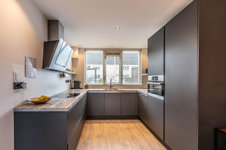 Foto 8 van Meermanstraat 49