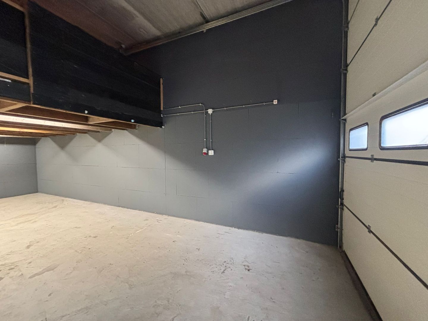 View photo 3 of Siloweg 674