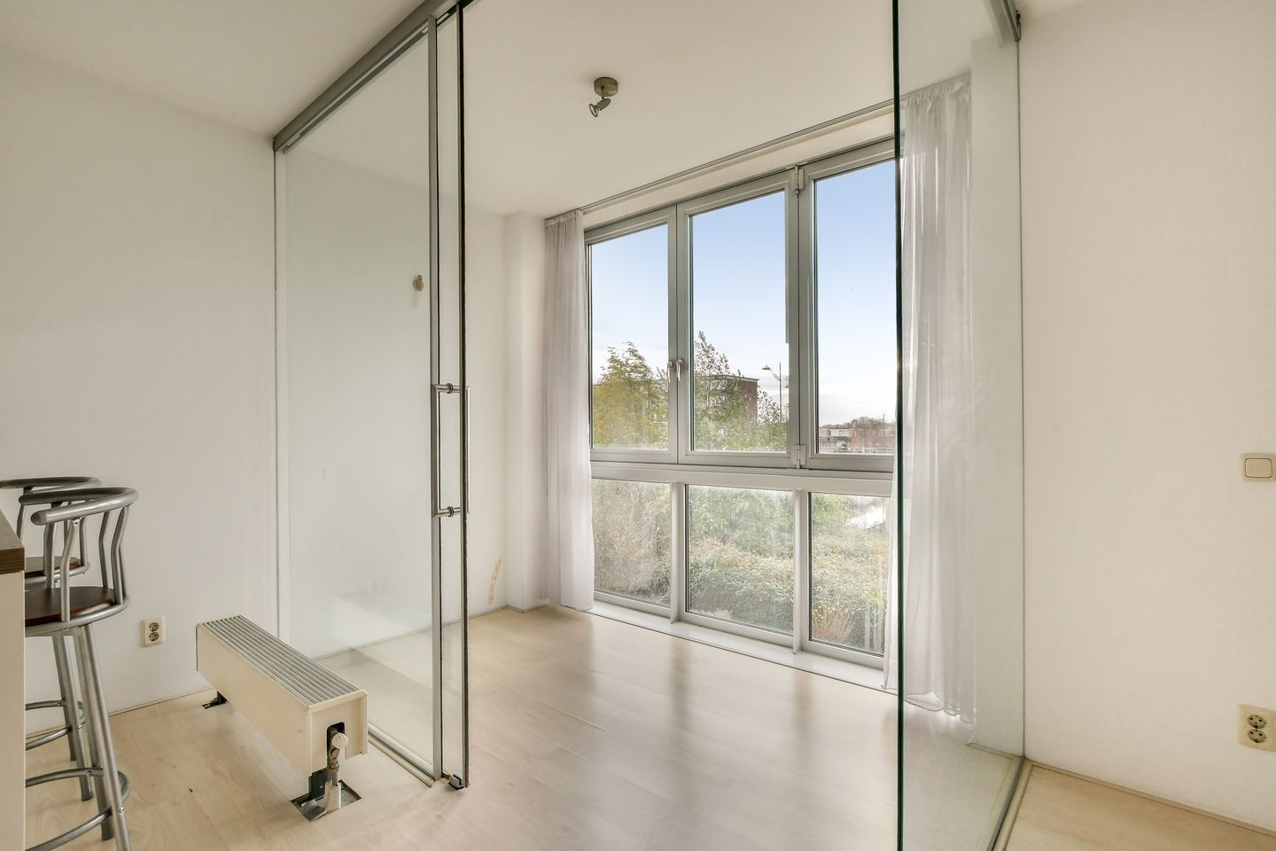 Photo 5 of Raoul Wallenbergstraat 87