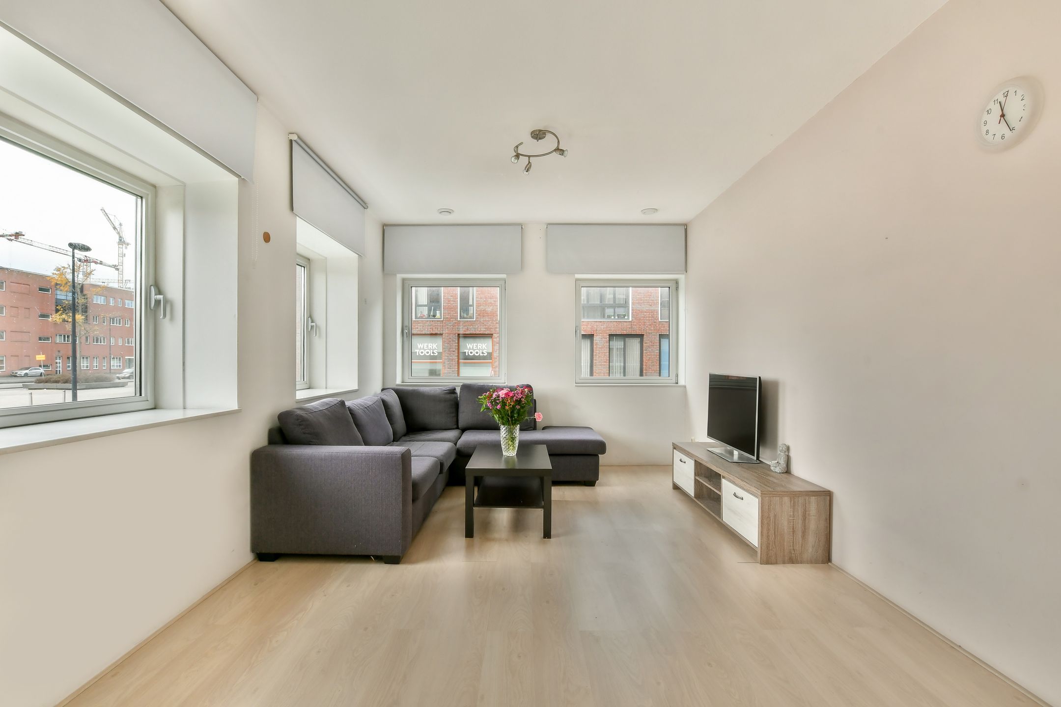 Photo 6 of Raoul Wallenbergstraat 87