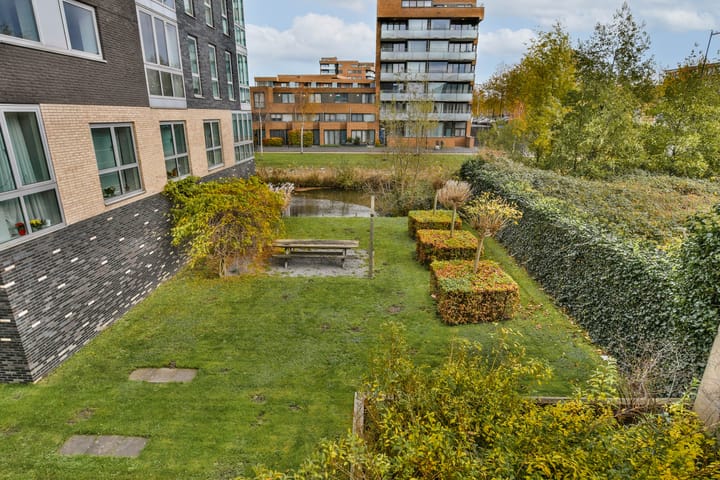 Foto 19 van Raoul Wallenbergstraat 87