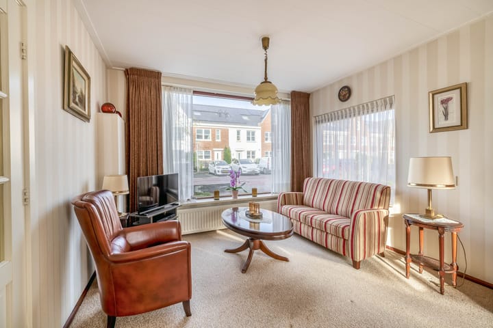 Foto 3 van Trompstraat 26