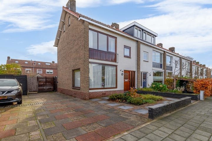 Foto 24 van Trompstraat 26