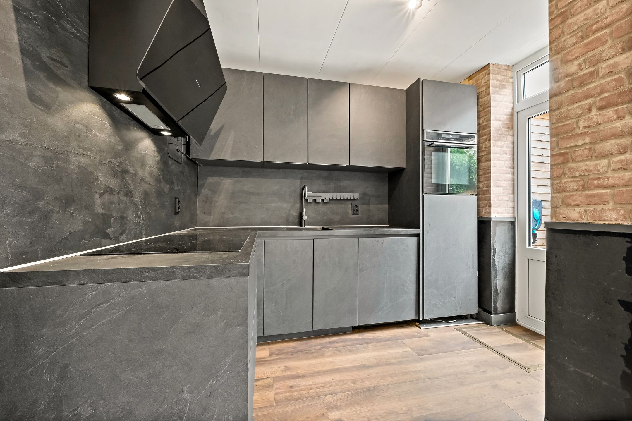 Foto 6 van Elise van Calcarstraat 49