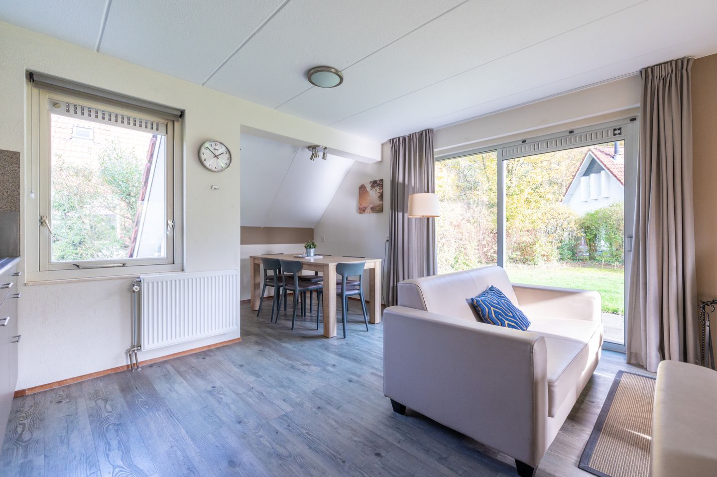 Foto 10 van Zwembadweg 1-028