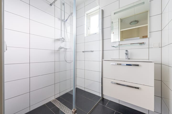 Photo 16 of Zwembadweg 1-028