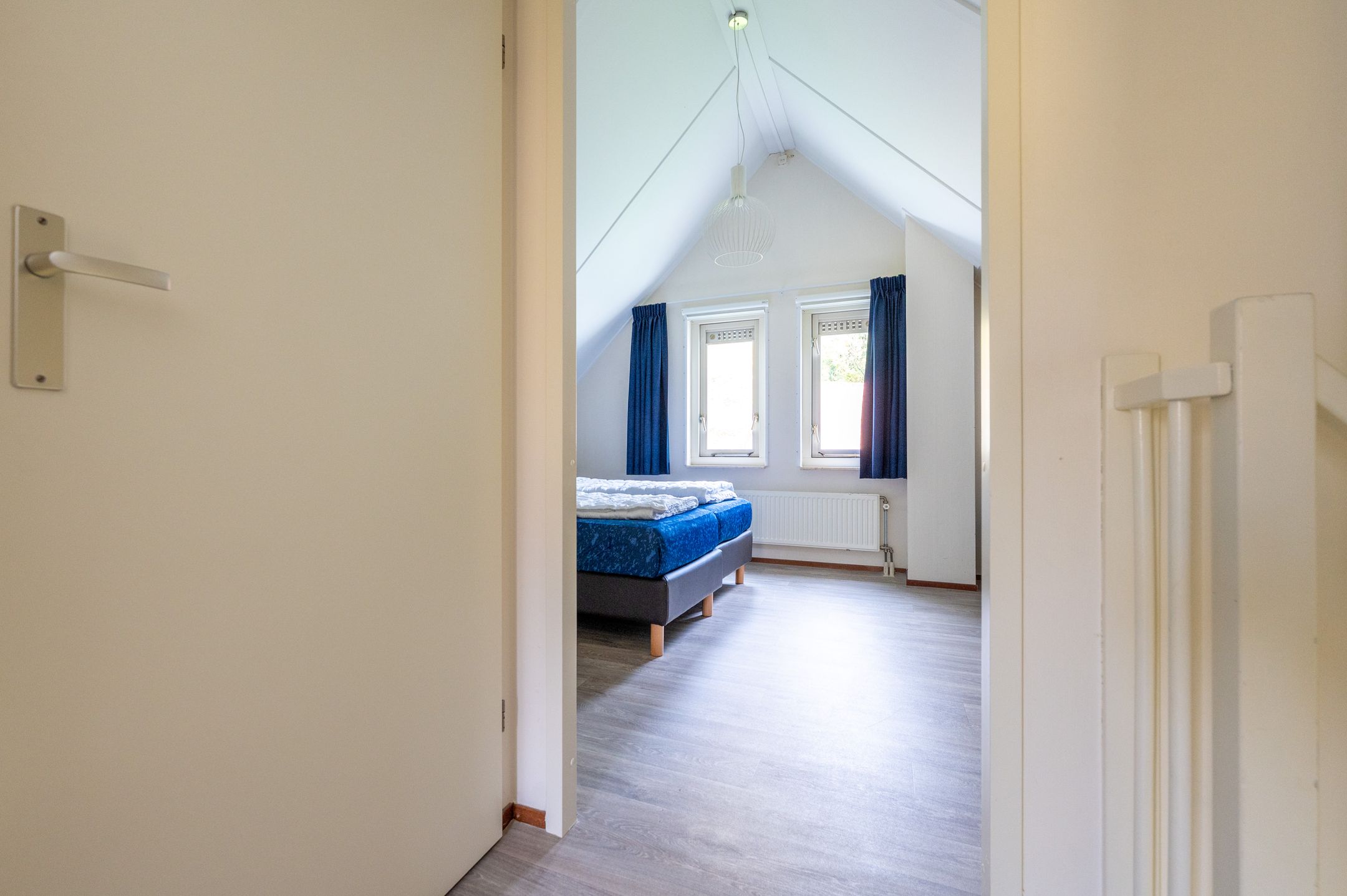 Foto 18 van Zwembadweg 1-028