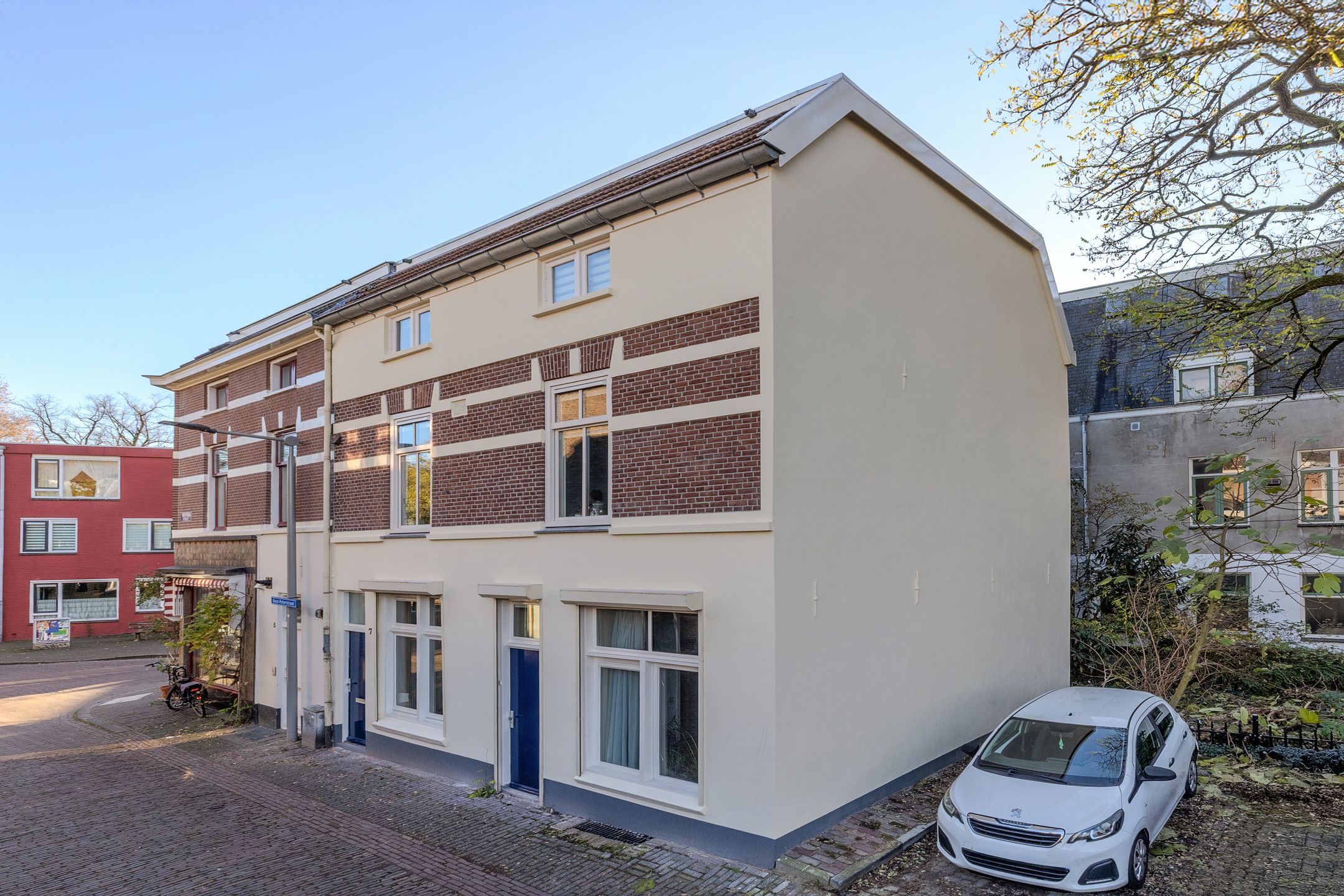Oost-Peterstraat 7