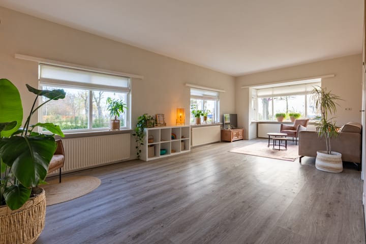 Photo 11 of Winterswijksestraat 83