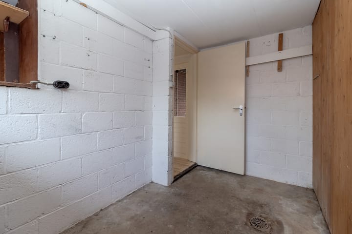 Foto 19 van President Kennedystraat 35