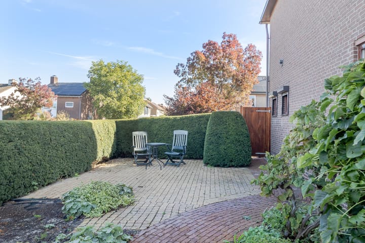 Foto 40 van President Kennedystraat 35