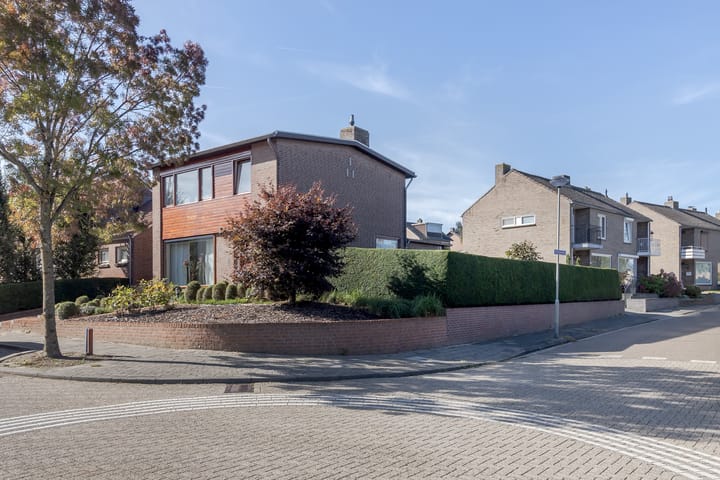 Foto 43 van President Kennedystraat 35