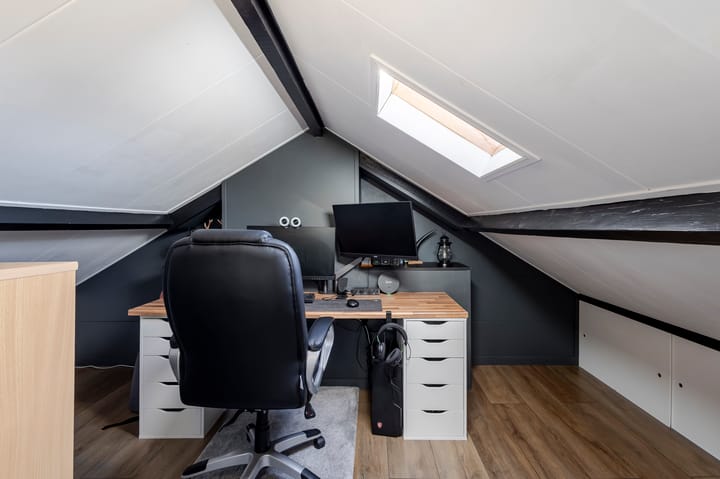 Photo 26 of Van Ruysdaelstraat 2