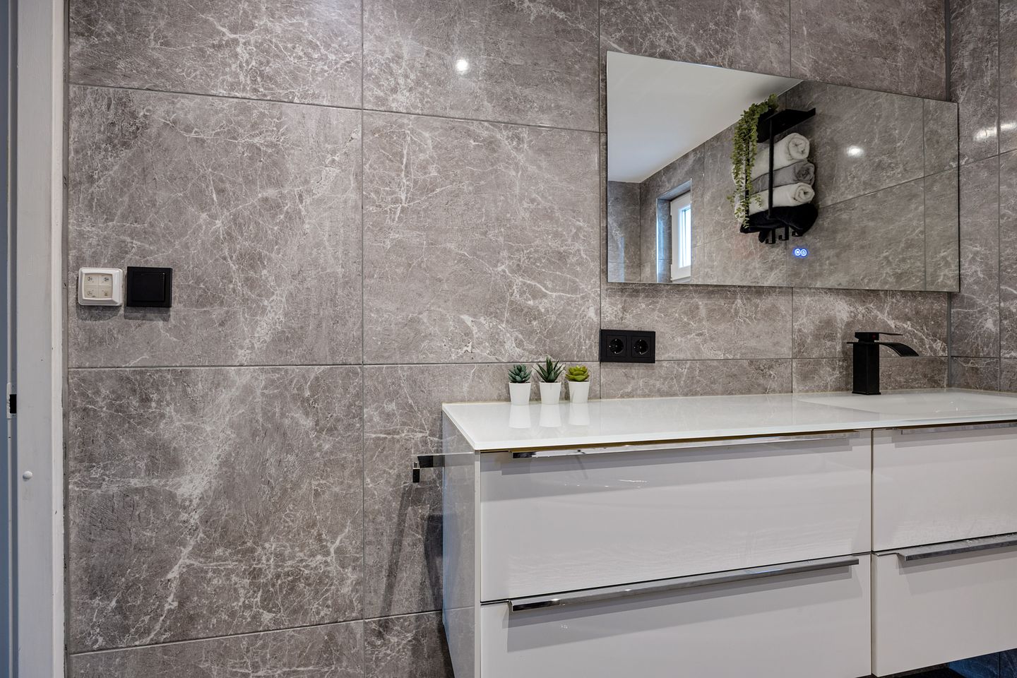 Foto 19 van De Stelling 10 71