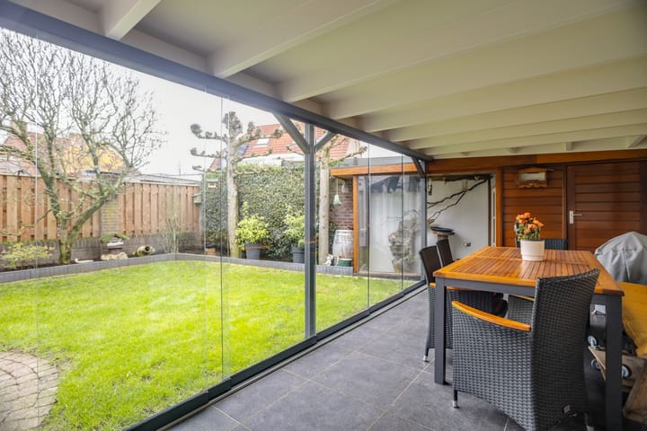 Foto 18 van Burgemeester Poortstraat 30