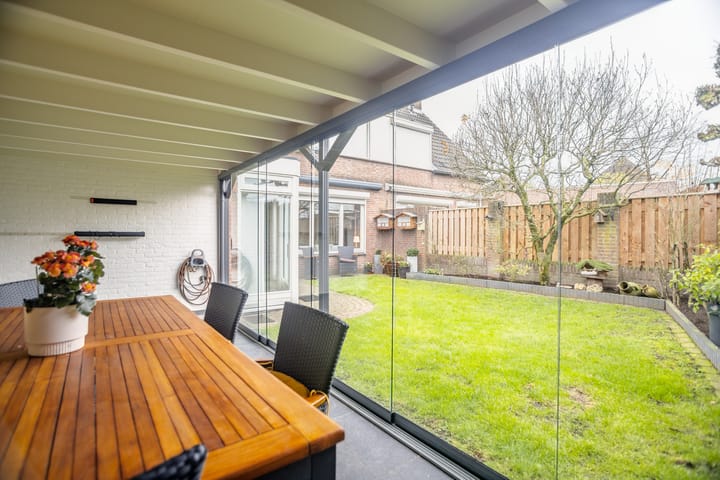 Foto 22 van Burgemeester Poortstraat 30