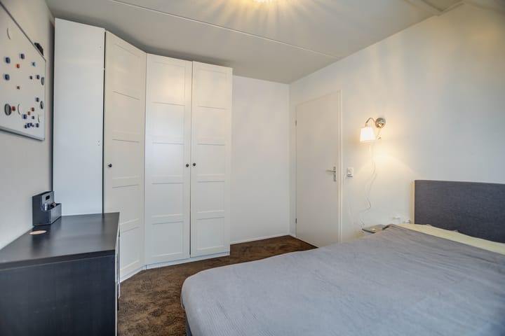 Foto 32 van Burgemeester Poortstraat 30