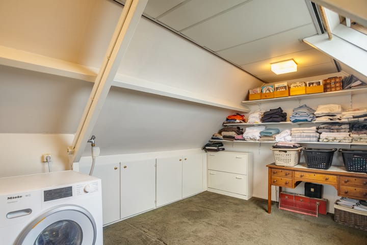 Foto 33 van Burgemeester Poortstraat 30